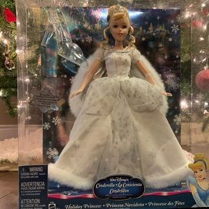 Disney Holiday Princess Cinderella doll 2004 special edition Mattel #G7982